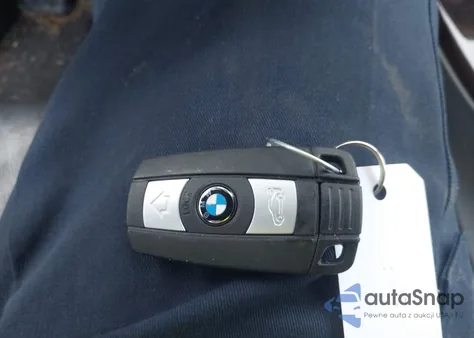 2011 BMW 328I xDrive z USA, uszkodzony, nr VIN WBAPK5C59BA658035